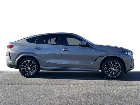 Used 2024 BMW X6 xDrive40i image 32
