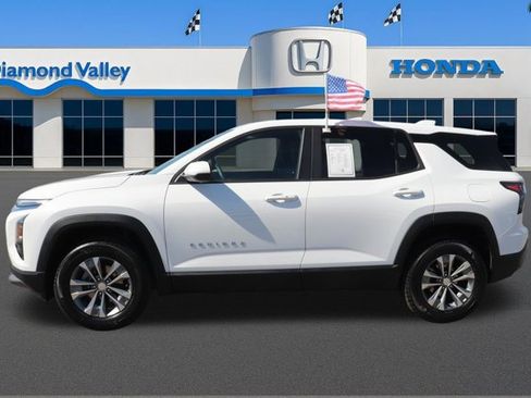 Used 2025 Chevrolet Equinox LT image 8