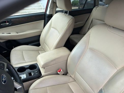 Used 2017 Subaru Outback 2.5i Limited AWD/4WD image 15