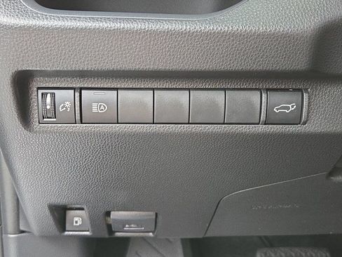 Certified 2025 Toyota RAV4 XLE w/ Convenience Package AWD/4WD image 28