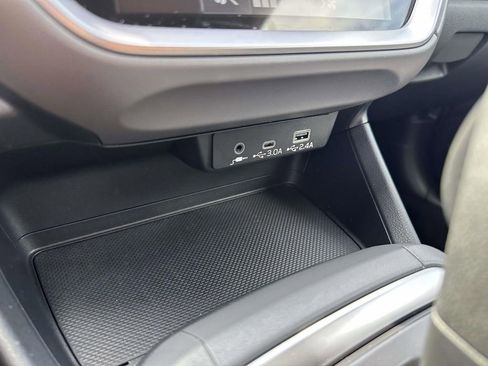 Certified 2025 Subaru Crosstrek 2.0i Premium image 23