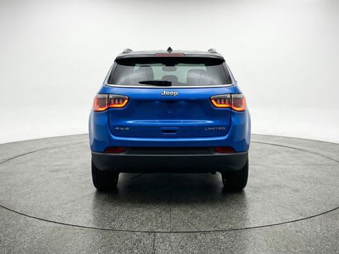 Used 2025 Jeep Compass Limited AWD/4WD image 7