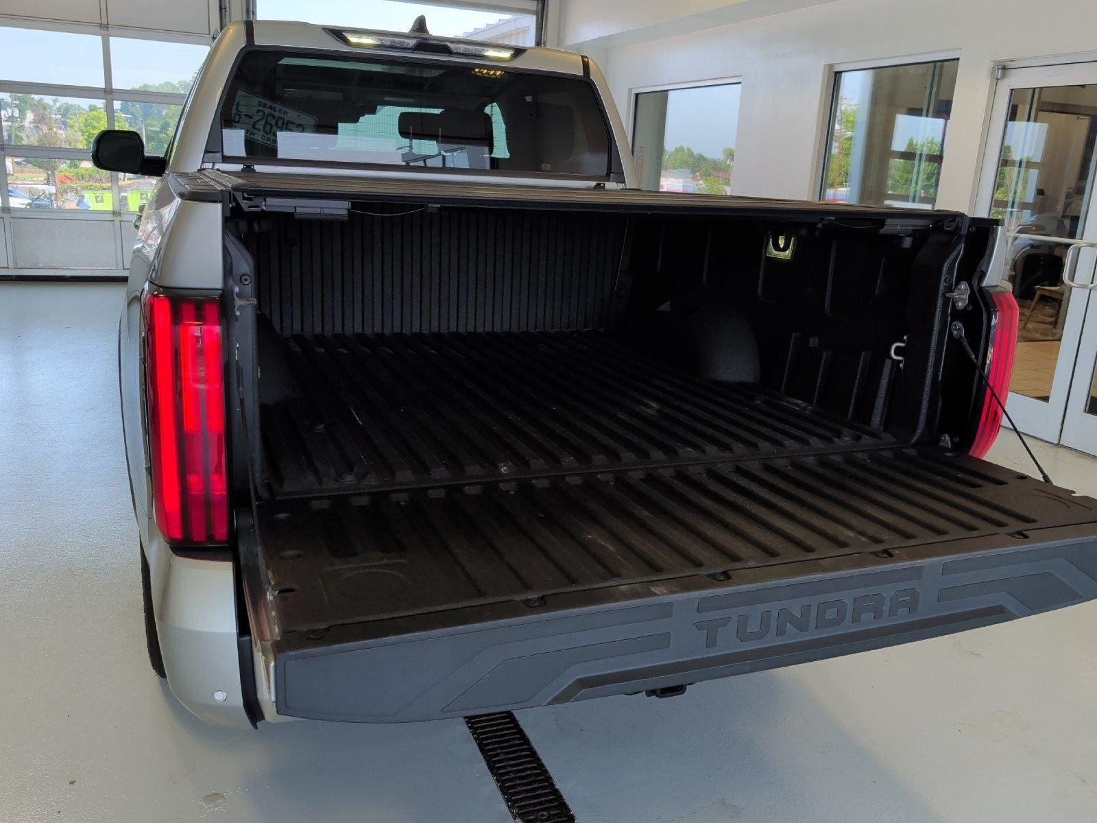 Used 2023 Toyota Tundra Limited w/ Power Package RWD image 37