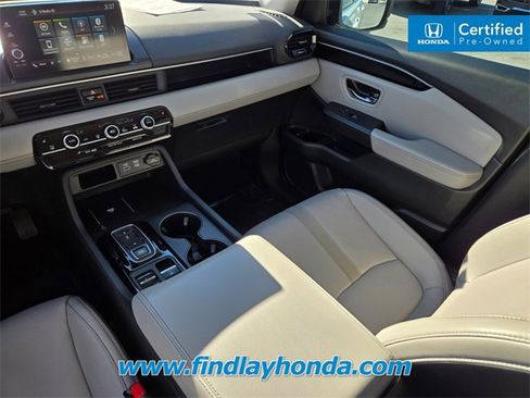 Certified 2023 Honda Pilot EX-L image 17