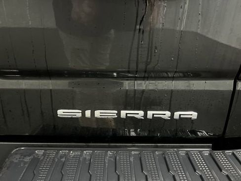 Certified 2024 GMC Sierra 1500 Denali w/ Denali Reserve Package AWD/4WD image 33