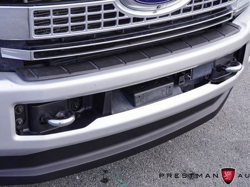 Used 2017 Ford F250 Platinum w/ Platinum Ultimate Package image 11