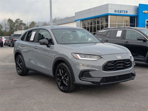 Used 2025 Honda HR-V Sport image 2