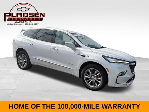 Used 2023 Buick Enclave Avenir w/ Avenir Technology Package AWD/4WD image 7