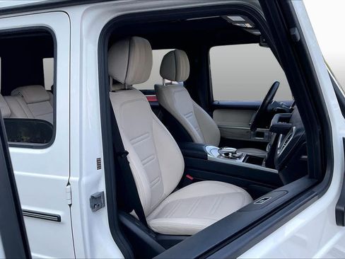 Used 2020 Mercedes-Benz G 550 image 8