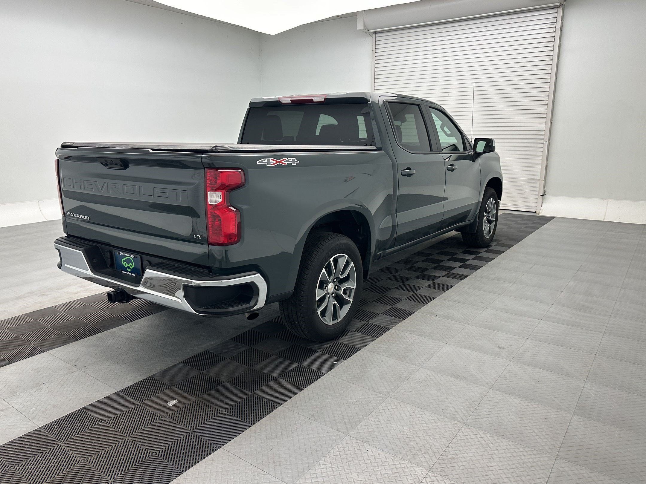 Certified 2026 Chevrolet Silverado 1500 LT AWD/4WD image 9