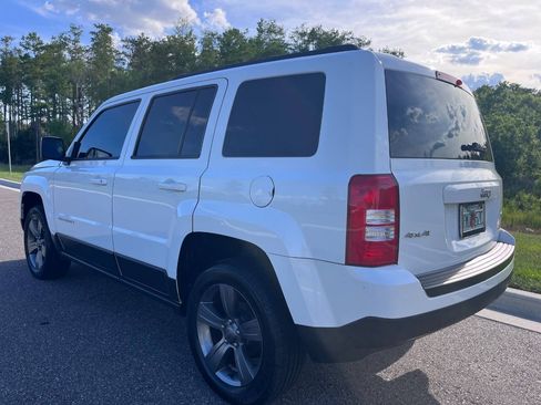 Used 2015 Jeep Patriot High Altitude AWD/4WD image 7