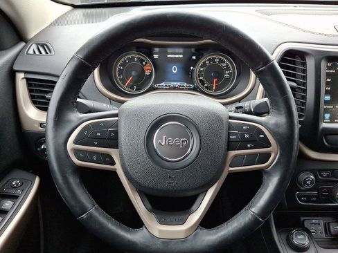 Certified 2018 Jeep Cherokee Limited image 19