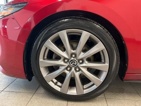 Used 2019 MAZDA MAZDA3 AWD Sedan w/ Select Package image 10
