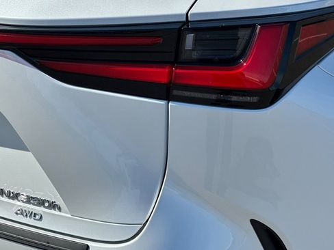 Certified 2025 Lexus NX 350h AWD w/ Accessory Package (Z2) image 26