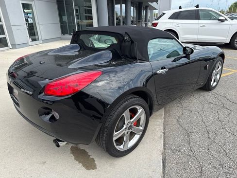 Used 2007 Pontiac Solstice Convertible w/ Premium Package RWD image 5