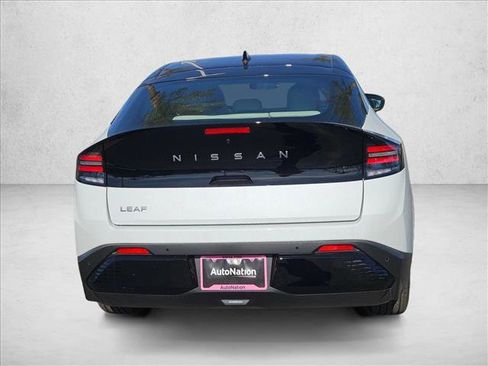 New 2026 Nissan Leaf SV+ image 8