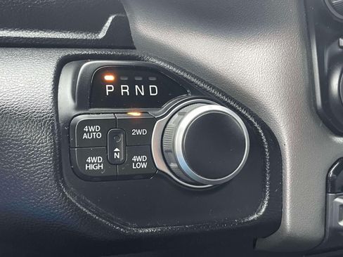 Used 2021 RAM 1500 Big Horn AWD/4WD image 32