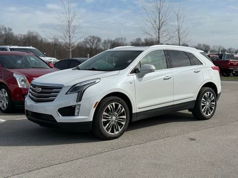 Used 2019 Cadillac XT5 Luxury image 1