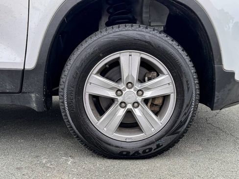 Used 2020 Chevrolet Trax LS AWD/4WD image 10