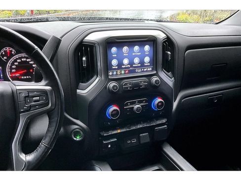 Used 2022 Chevrolet Silverado 1500 LT Trail Boss w/ Convenience Package II AWD/4WD image 6