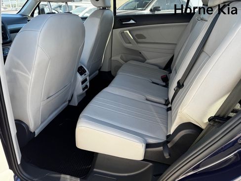 Used 2023 Volkswagen Tiguan SE image 13