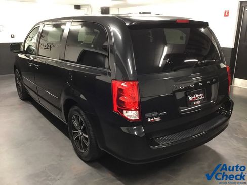 Used 2015 Dodge Grand Caravan SE FWD image 7