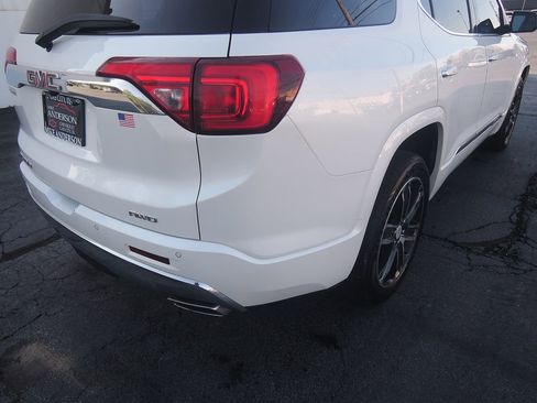 Used 2017 GMC Acadia Denali w/ Technology Package AWD/4WD image 33