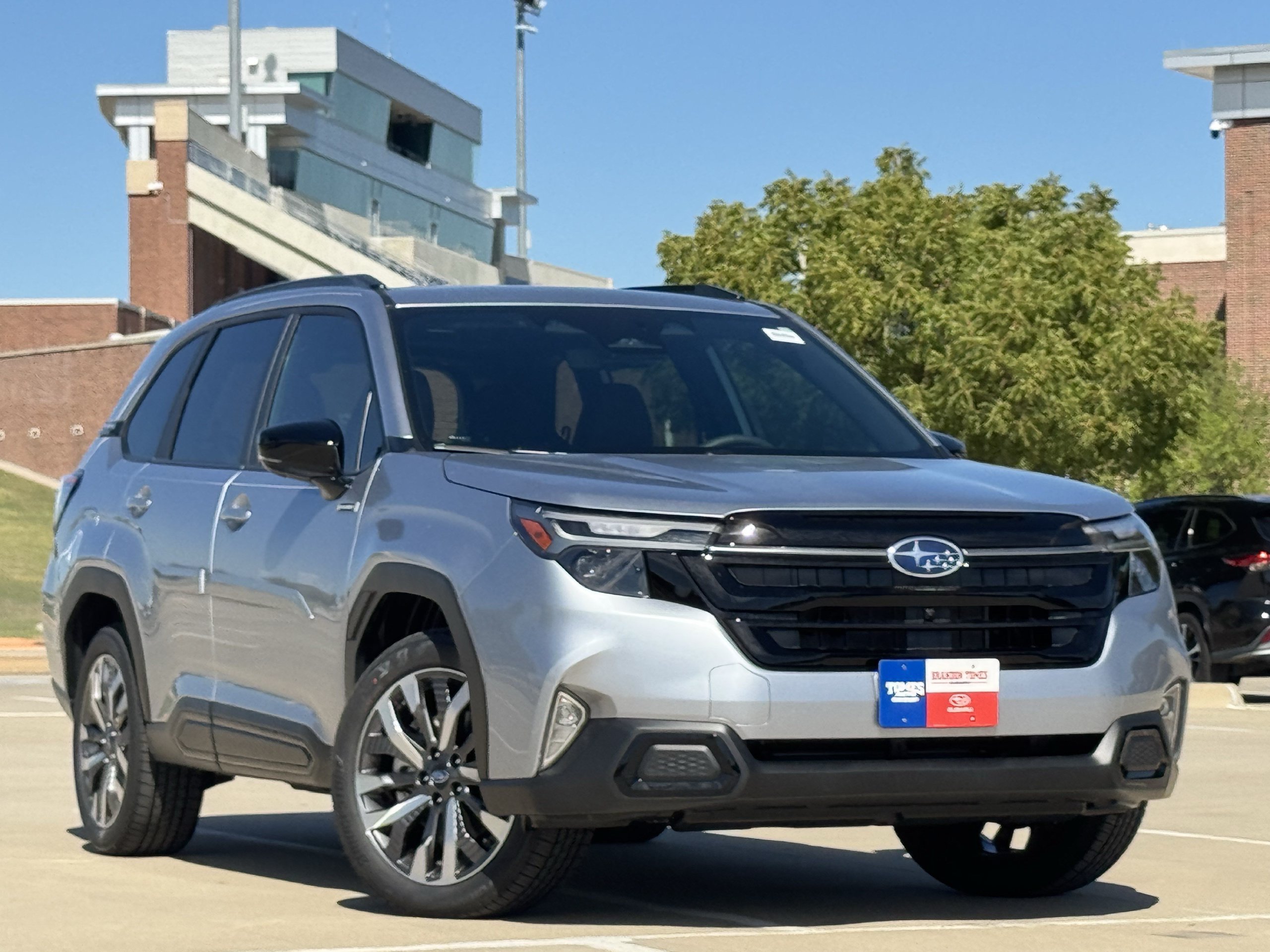 New 2026 Subaru Forester Touring AWD/4WD image 2