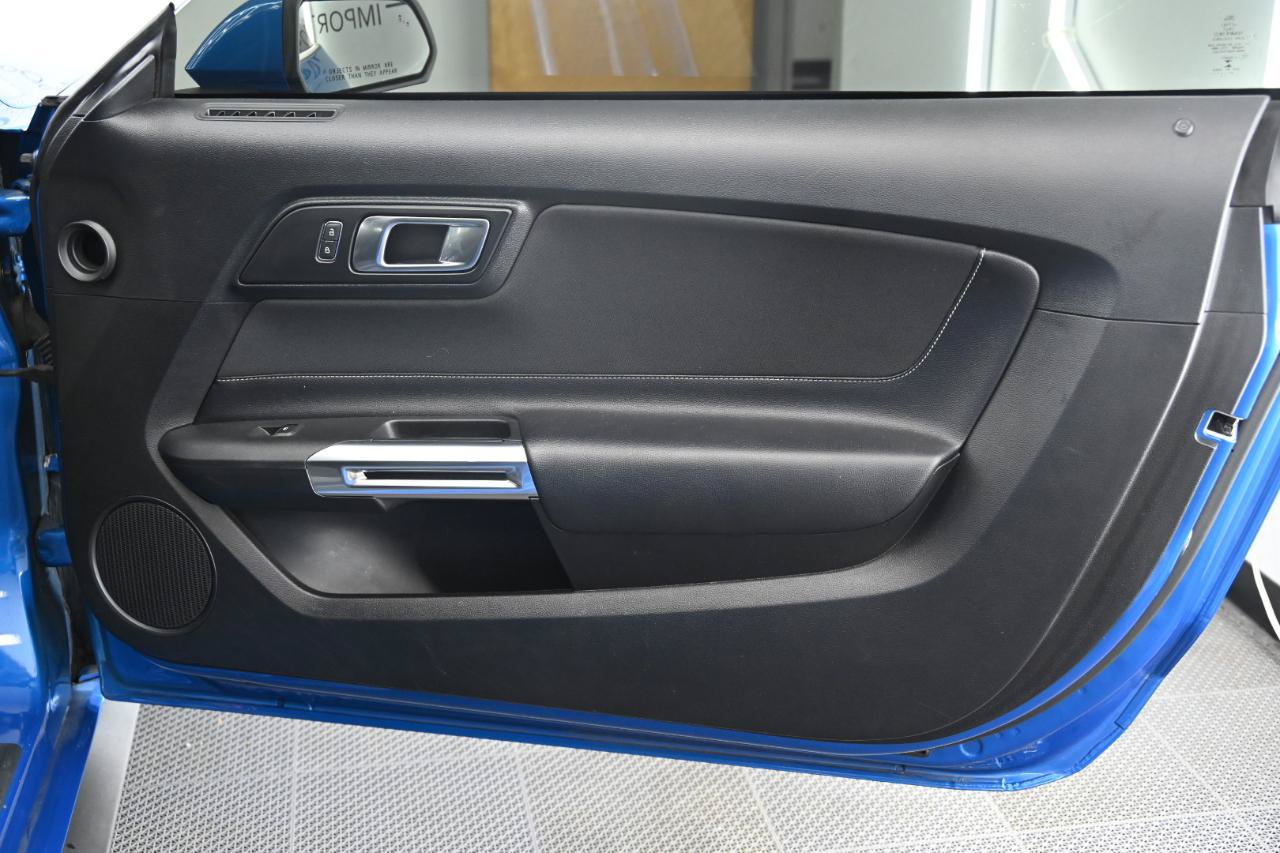 Used 2021 Ford Mustang Coupe RWD image 15