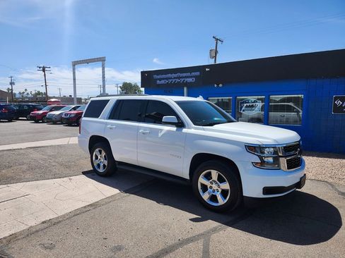 Used 2016 Chevrolet Tahoe LS w/ Enhanced Driver Alert Package RWD image 8
