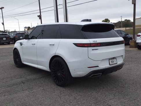 Used 2024 Land Rover Range Rover Sport Dynamic SE image 2
