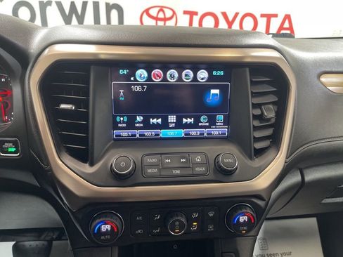 Used 2018 GMC Acadia Denali w/ Technology Package AWD/4WD image 23