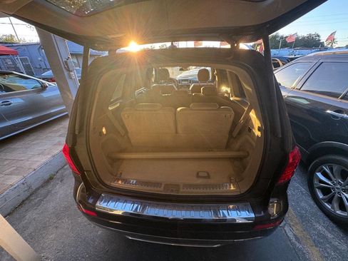 Used 2016 Mercedes-Benz GL 450 GL 450 4MATIC AWD 4dr SUV image 15