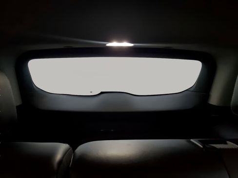 Used 2021 GMC Terrain SLT image 25