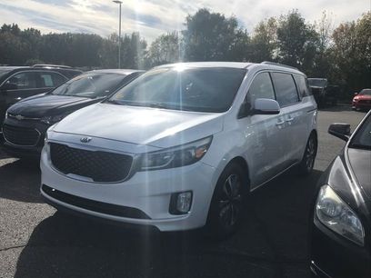 Used 2015 Kia Sedona SX