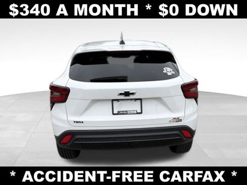 Used 2025 Chevrolet Trax RS w/ Driver Confidence Package FWD image 4