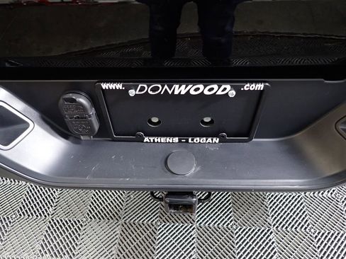 Used 2022 Jeep Gladiator Mojave w/ Cold Weather Group AWD/4WD image 15