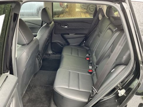 Used 2024 Nissan Rogue SV w/ SV Premium Package AWD/4WD image 21