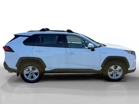 Used 2021 Toyota RAV4 XLE w/ Convenience Package AWD/4WD image 6