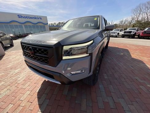 Used 2023 Nissan Frontier PRO-4X w/ Pro-4X Premium Package AWD/4WD image 26