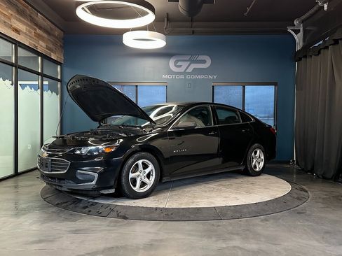 Used 2017 Chevrolet Malibu LS w/ LPO, Convenience Package 1 image 24
