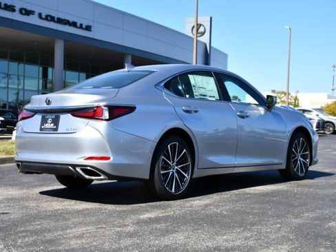 New 2025 Lexus ES 350 w/ Premium Package image 7