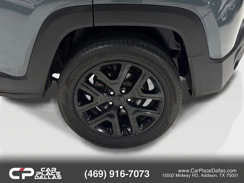Used 2017 Jeep Renegade Altitude FWD image 42