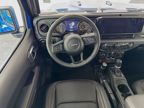 New 2026 Jeep Wrangler Unlimited Rubicon AWD/4WD image 25