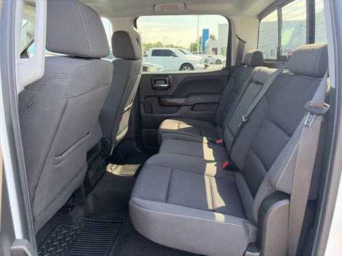 Used 2018 GMC Sierra 1500 SLE w/ SLE Value Package AWD/4WD image 24