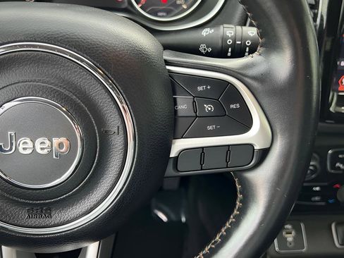 Used 2018 Jeep Compass Limited w/ Safe & Security Group image 39