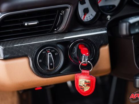 Used 2015 Porsche 911 Carrera GTS RWD image 66