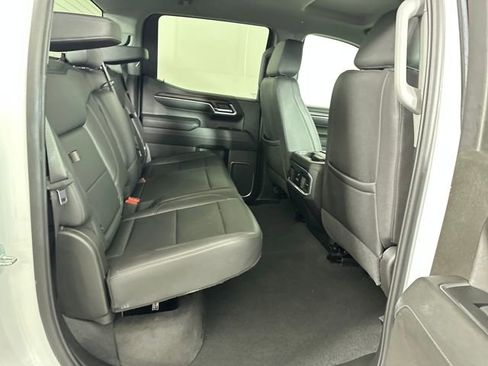Used 2023 GMC Sierra 1500 SLT w/ SLT Convenience Package image 27