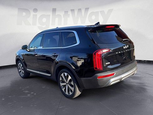 Used 2022 Kia Telluride S AWD/4WD image 3