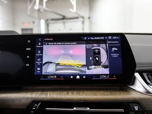 Used 2025 BMW X1 xDrive28i w/ Technology Package image 17